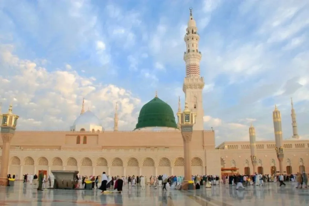 5 Star 10 Nights Umrah Package